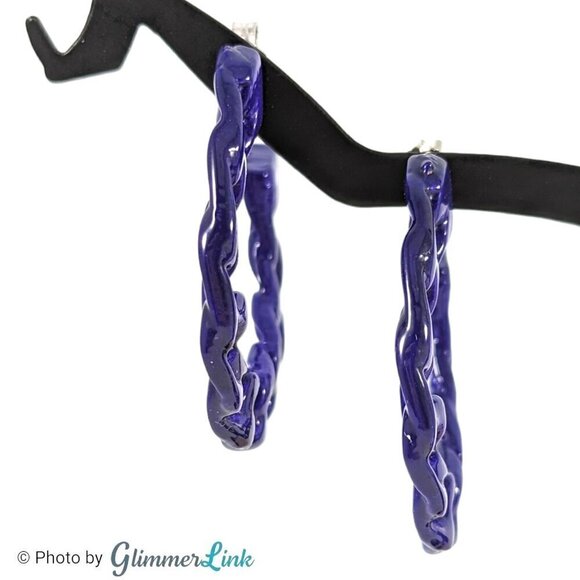 Retro Purple Enameled Curb Style Chain Hoop Pierced Earrings - Picture 2 of 8